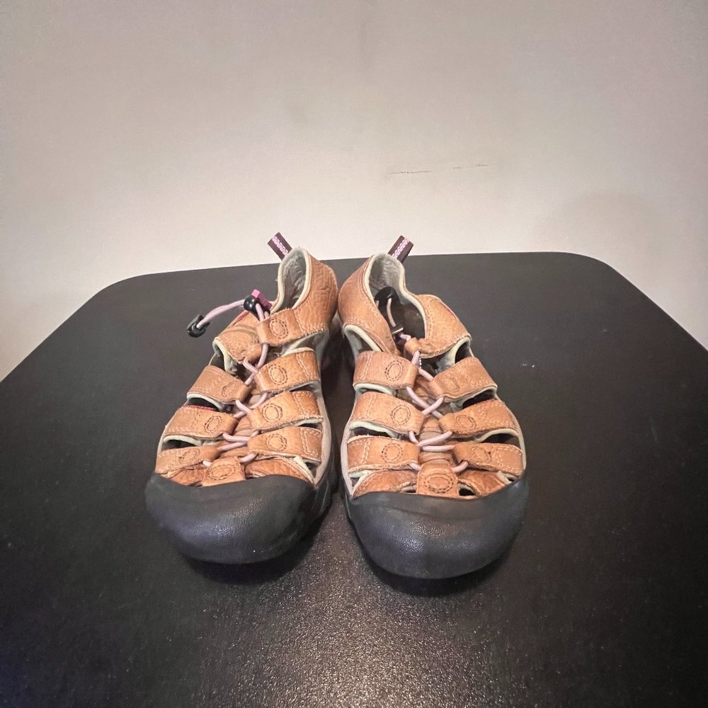 Keen size 7.5 men's newport brown leather waterproof hiking casual sandals